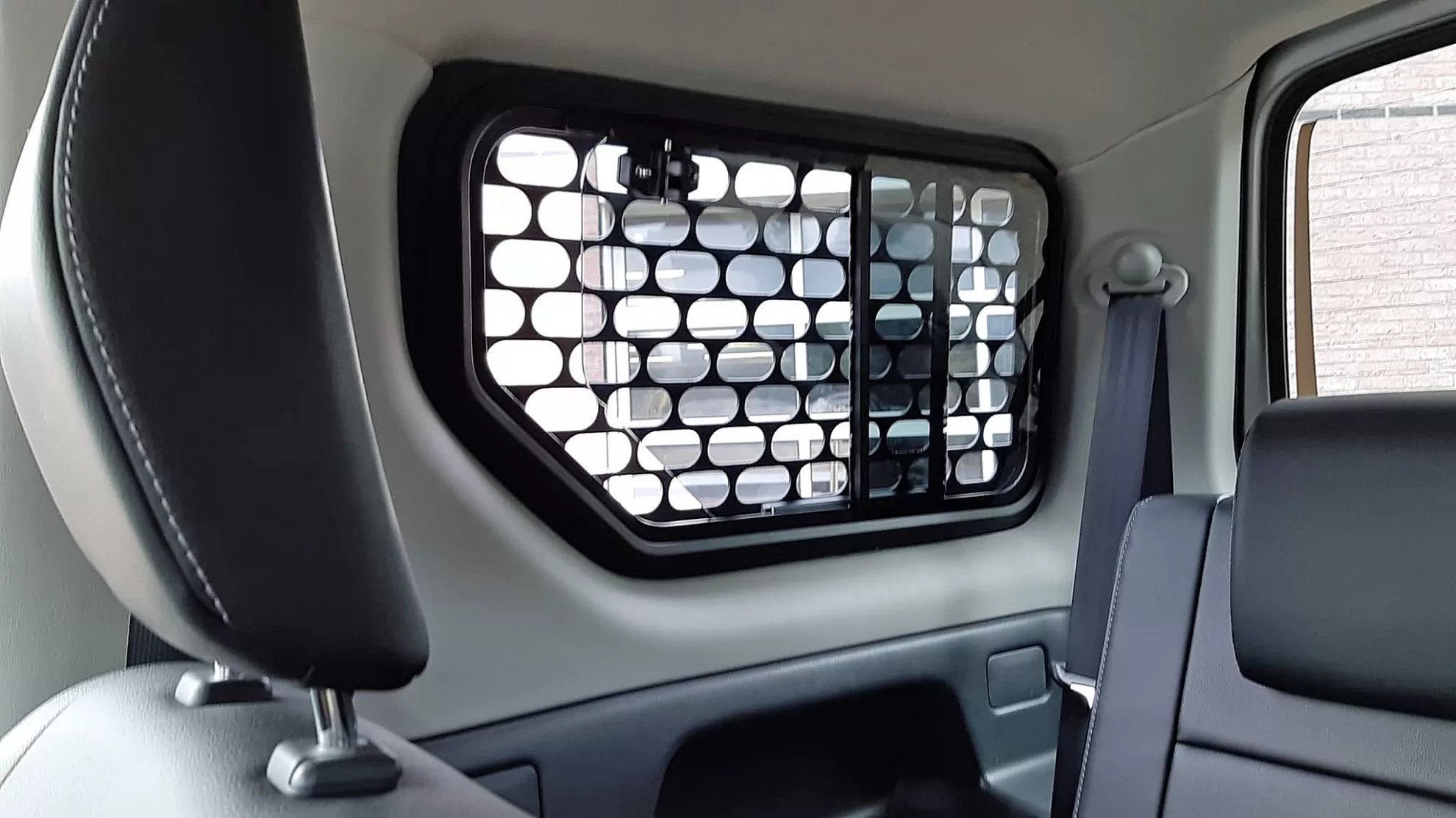 Suzuki Jimny FJ (JB43) Sliding Windows Explore Glazing